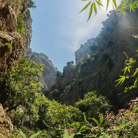 Butterfly Valley Glamping Luxury tent Oludeniz