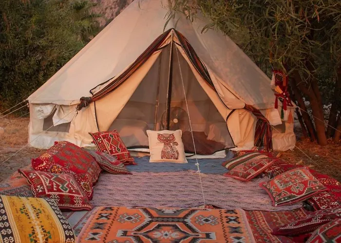 Butterfly Valley Seaside Glamping オルデニズ