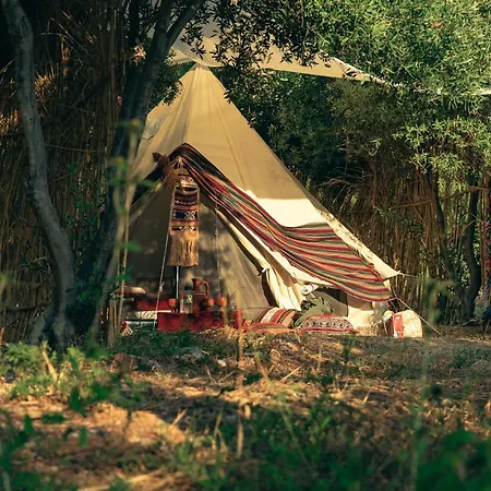 Butterfly Valley Seaside Glamping 厄吕代尼兹