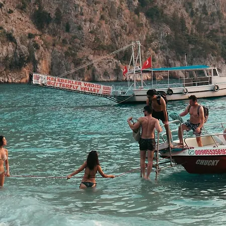 Butterfly Valley Seaside Glamping * 厄吕代尼兹