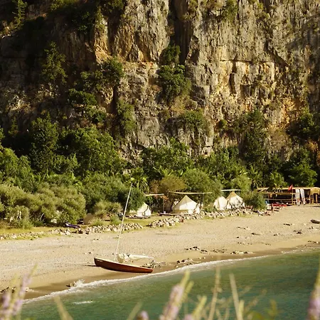 Butterfly Valley Seaside Glamping 豪华帐篷
