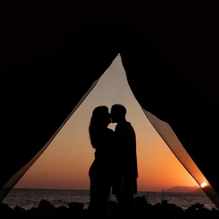 Butterfly Valley Glamping 럭셔리텐트 올루데니스