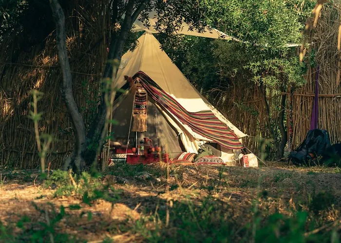 Butterfly Valley Seaside Glamping Oludeniz