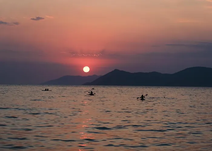 Campismo de Luxo Butterfly Valley Seaside Glamping